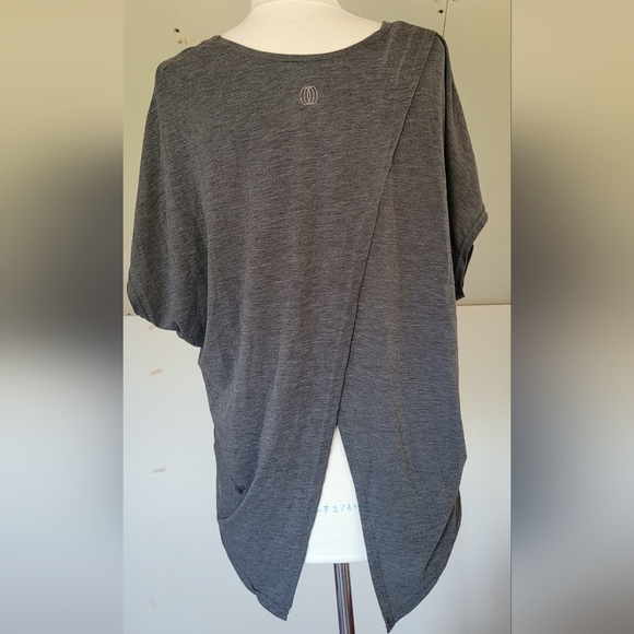 Balance Collection Womens Tee Size Large | Cross Back | Grey V-Neck - Picture 4 of 7